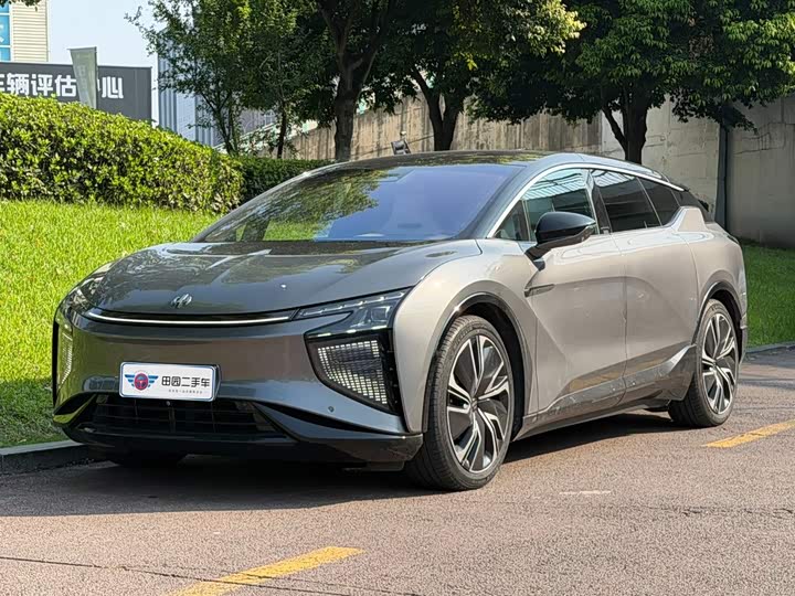 HiPhi X, 2022 — купить в Брянске под ключ