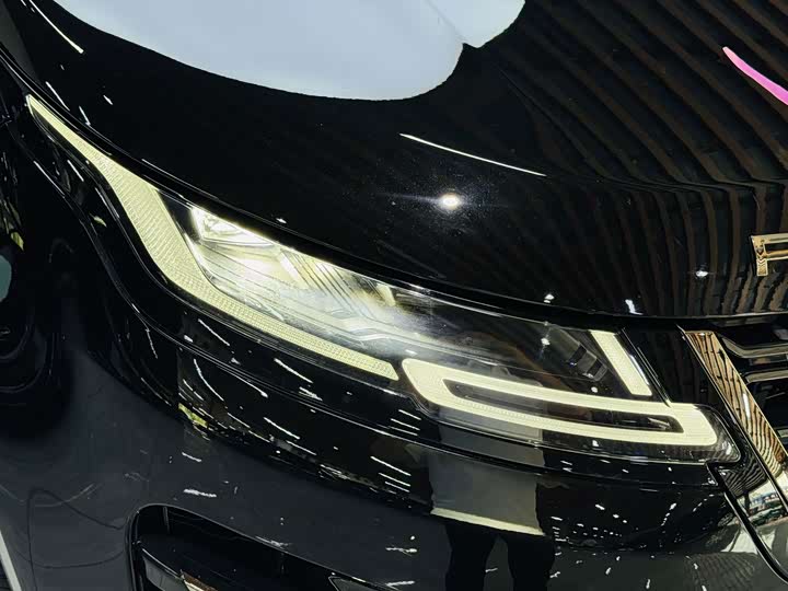 Land Rover Range Rover Evoque L, 2022 — фото 6 из 9