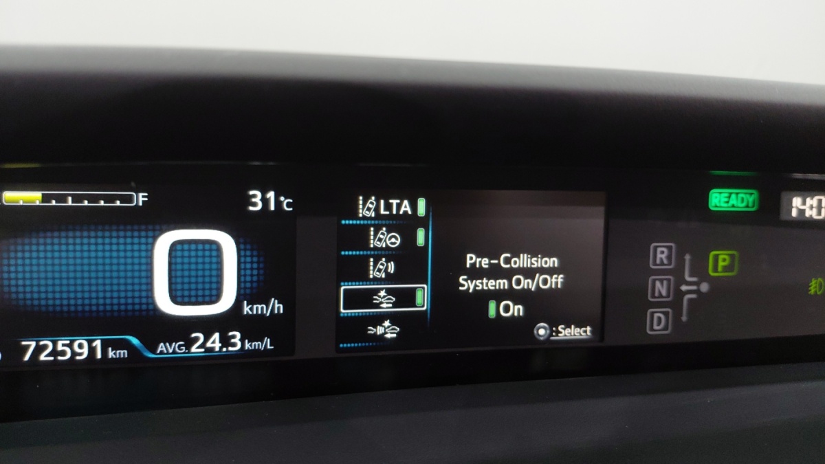 Toyota Prius, 2022 — фото 10 из 12