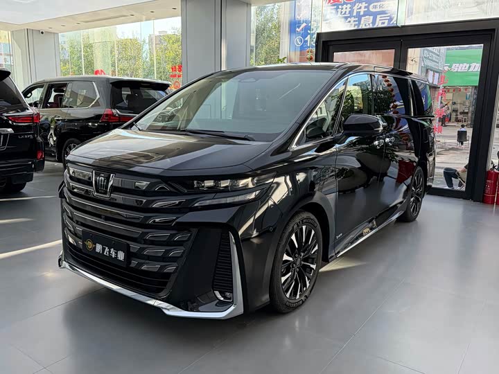 Toyota Vellfire, 2025 — купить в Санкт-Петербурге под ключ
