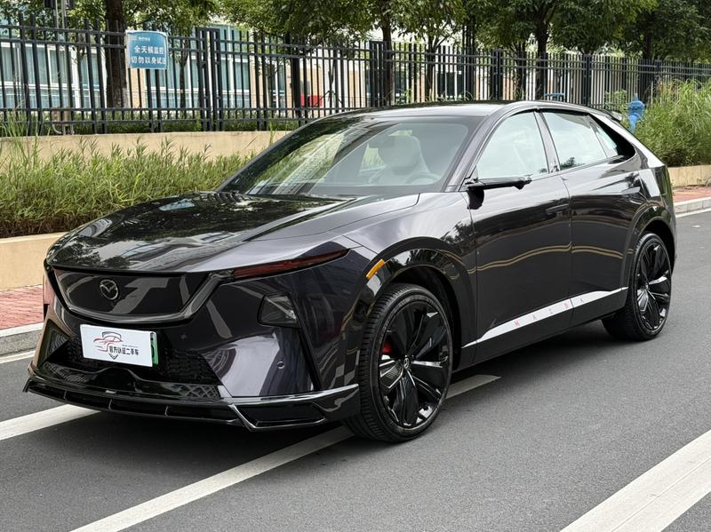 Mazda EZ-60, 2025 — купить в Самаре под ключ