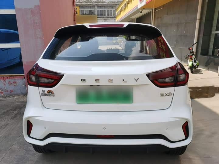 Geely Geometry EX3, 2021 — фото 6 из 9