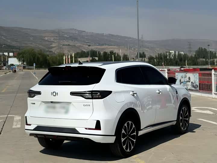 Changan Qiyuan (Nevo) Q05 Classic, 2025 — фото 6 из 9