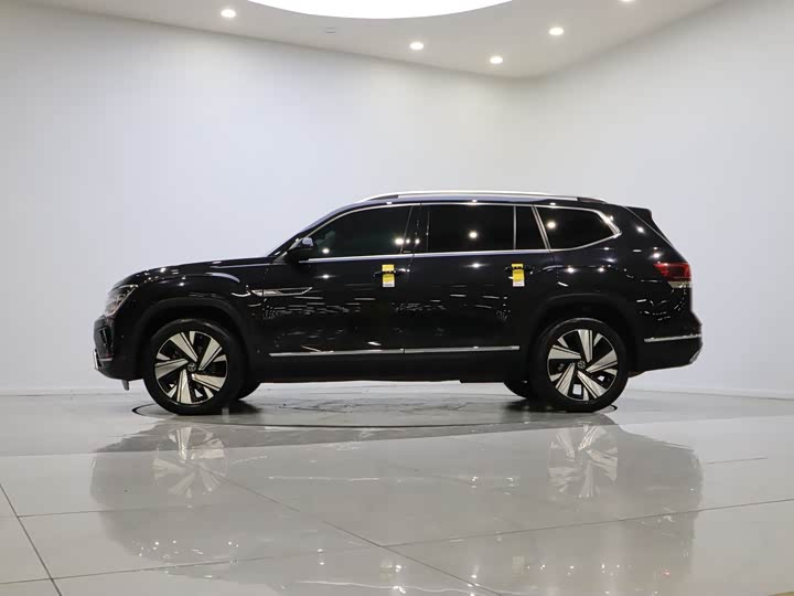 Volkswagen Teramont Pro, 2023 — фото 8 из 9