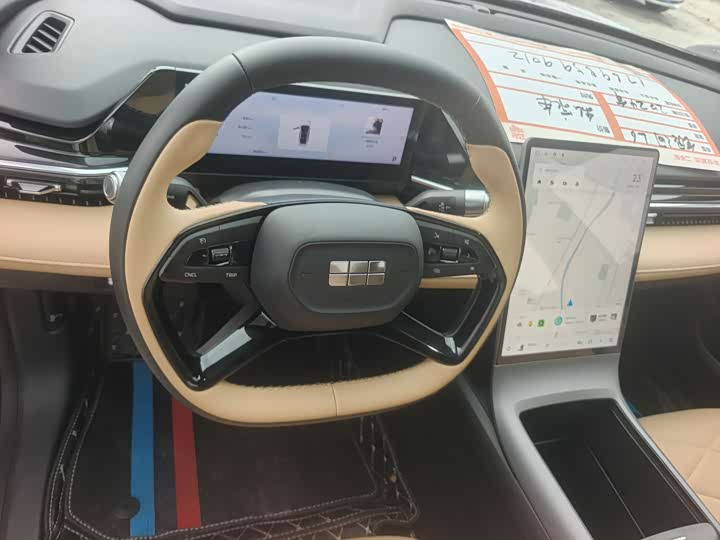 Geely Galaxy L6, 2023 — фото 8 из 9