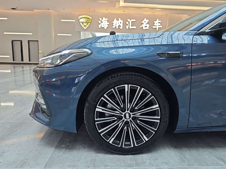 Geely Galaxy A7, 2025 — фото 4 из 9