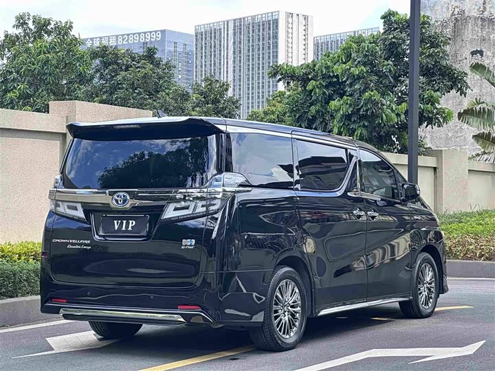 Toyota Vellfire, 2022 — фото 9 из 9