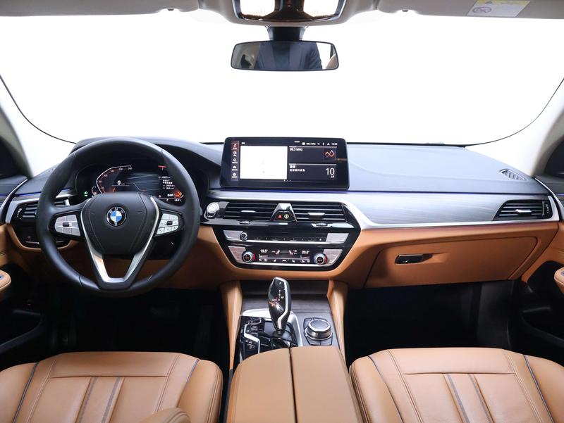 BMW 6 Series GT, 2022 — фото 8 из 12