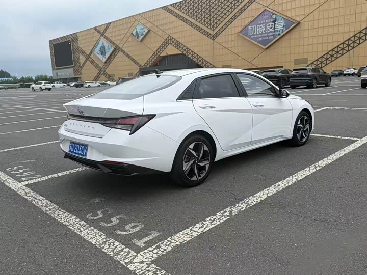 Hyundai Elantra N line, 2022 — фото 4 из 9