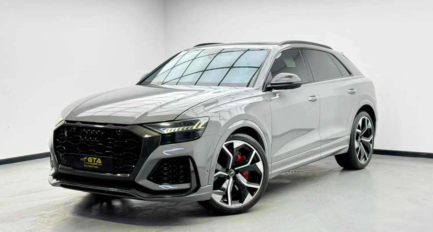 Audi RS Q8, 2022