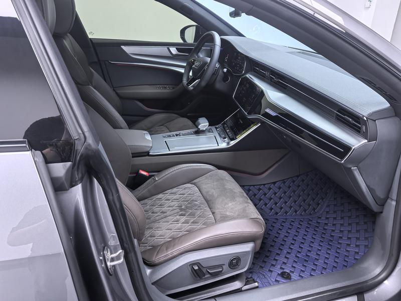 Audi A7L, 2023 — фото 10 из 12