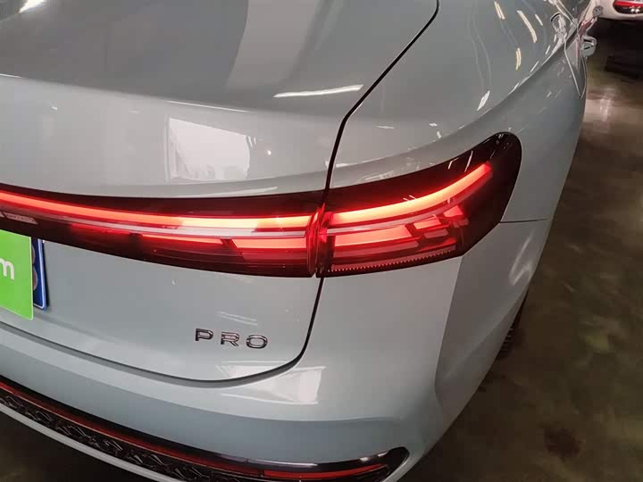 Volkswagen Passat, 2025 — фото 8 из 9