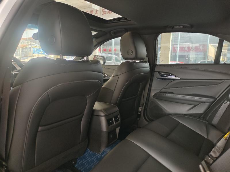 Cadillac CT4, 2022 — фото 11 из 12