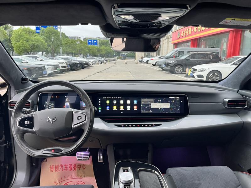 BAIC Arcfox Alpha S, 2022 — фото 9 из 12