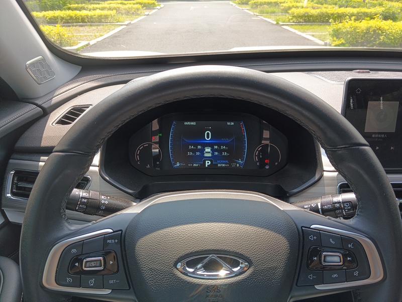 Chery Tiggo 8, 2022 — фото 10 из 12