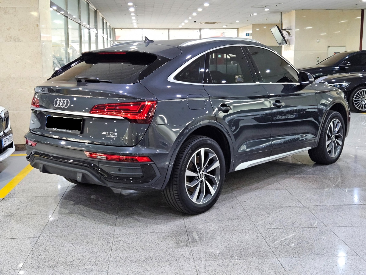 Audi Q5, 2022 — фото 4 из 12