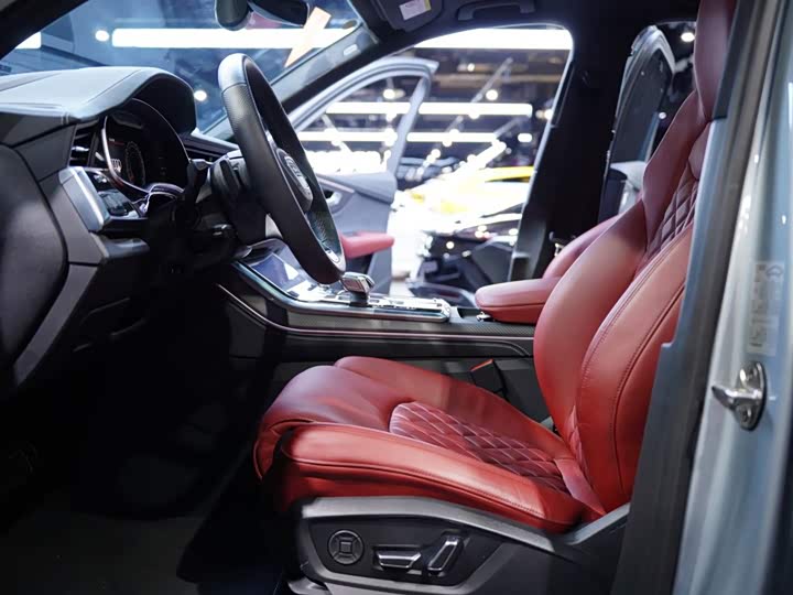 Audi SQ7, 2024 — фото 9 из 9