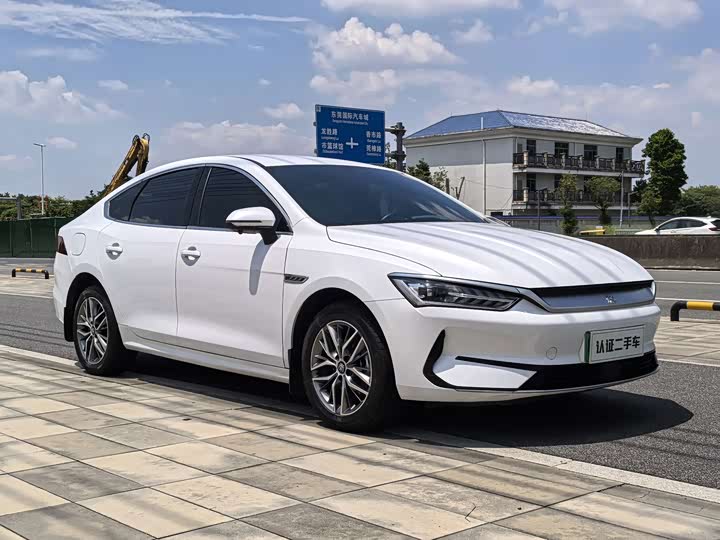 BYD Qin Plus, 2023 — фото 3 из 9