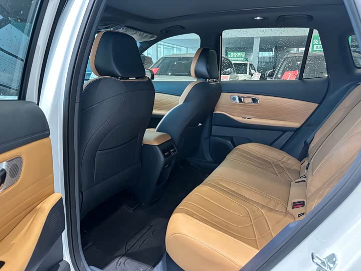 Geely Galaxy Starship 7, 2024 — фото 4 из 5