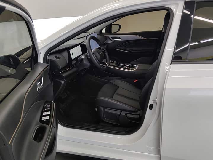 GAC Aion S Plus, 2025 — фото 9 из 9