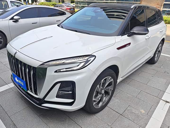Hongqi HS3 Hybrid, 2024 — купить в Ульяновске под ключ