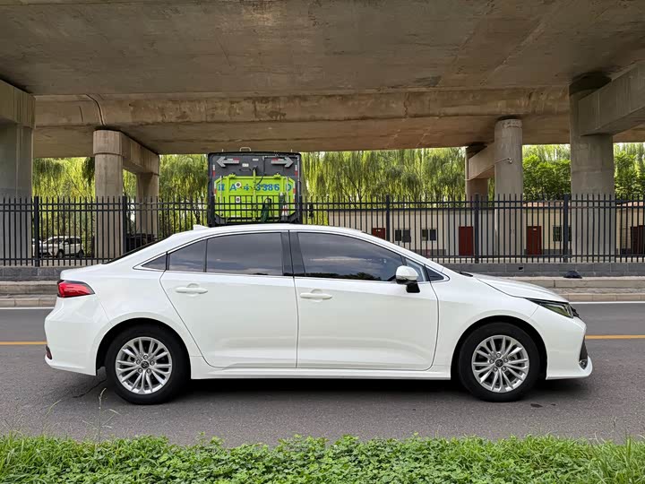 Toyota Allion, 2022 — фото 4 из 9