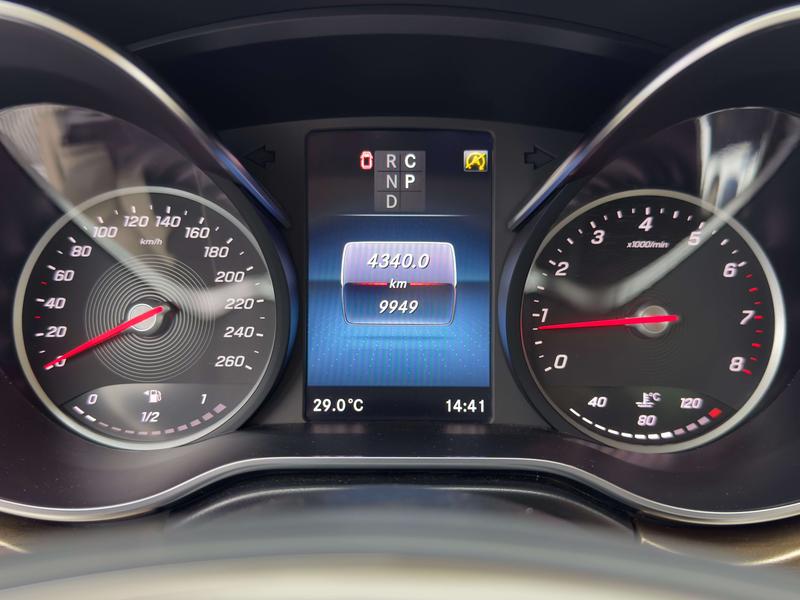 Mercedes-Benz V-Class, 2024 — фото 7 из 12