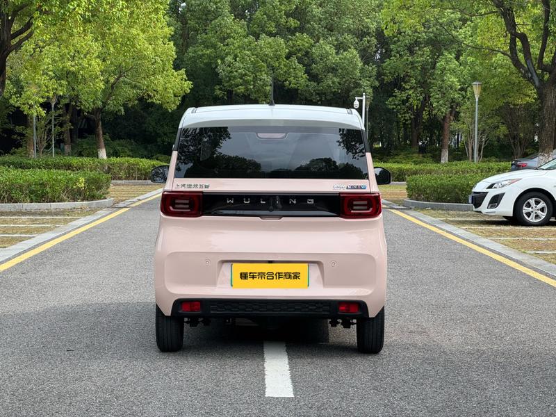 Wuling Mini EV, 2022 — фото 5 из 12