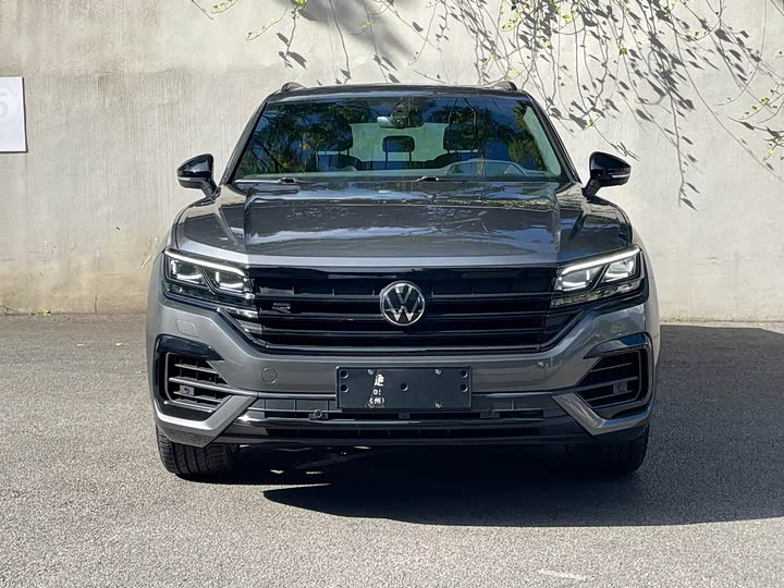 Volkswagen Touareg, 2022 — фото 2 из 9