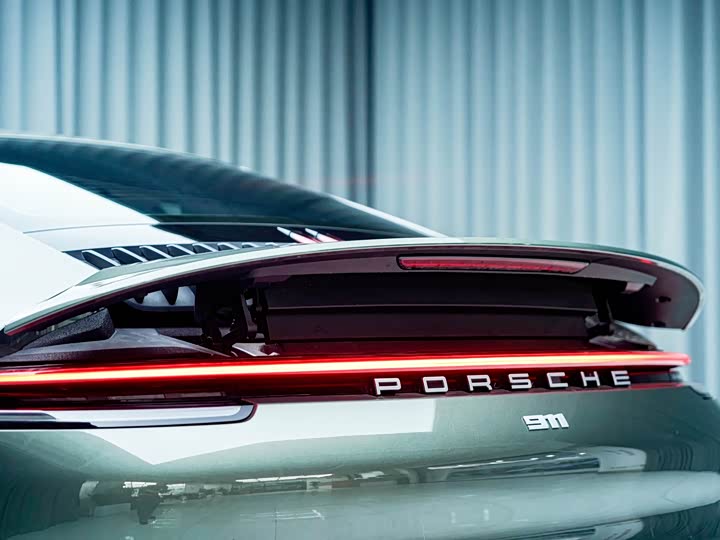 Porsche 911, 2022 — фото 9 из 9
