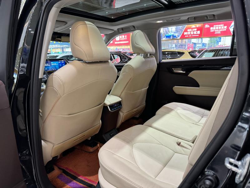 Toyota Highlander, 2021 — фото 11 из 12