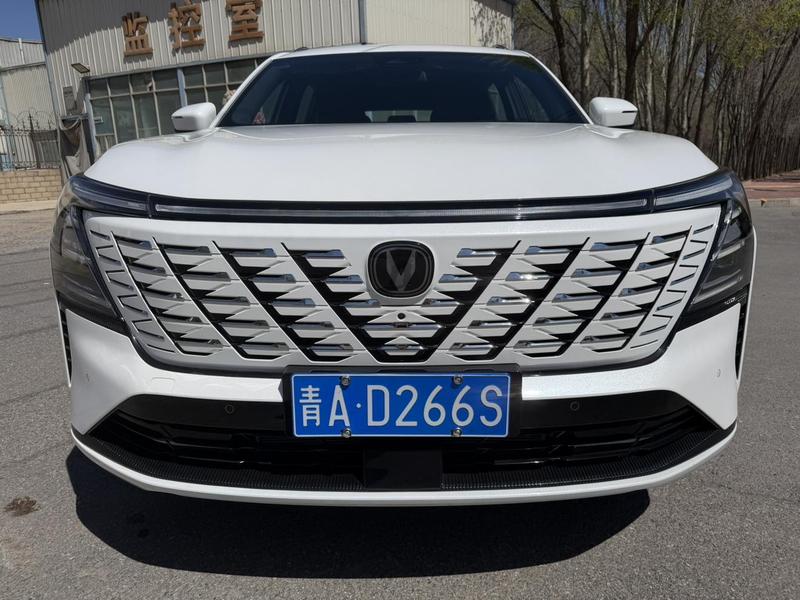 Changan CS75 Plus, 2024 — фото 2 из 12