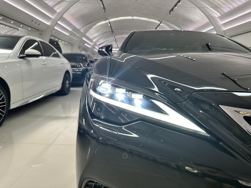 Lexus LS, 2022 — фото 7 из 12