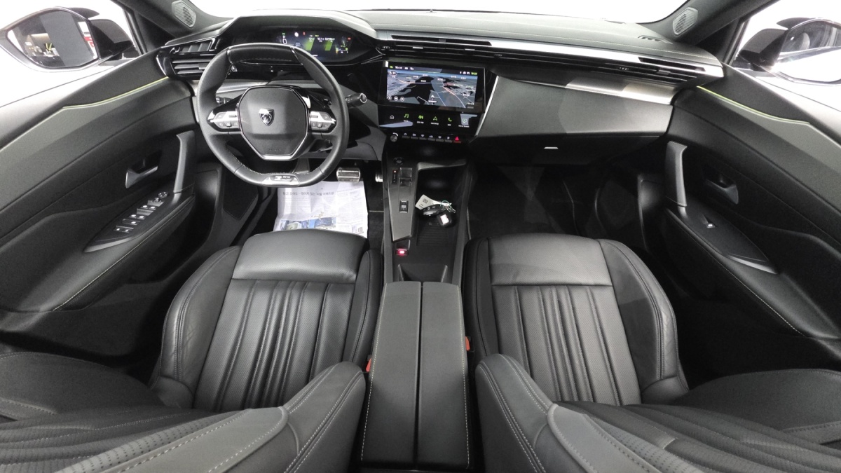 Peugeot 408, 2025 — фото 7 из 12