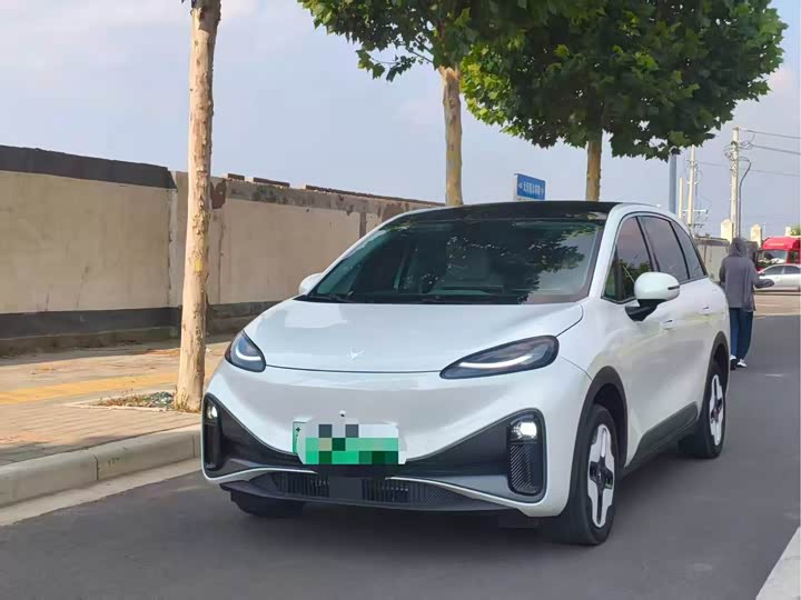 BAIC Arcfox Kaola S, 2025 — фото 3 из 7