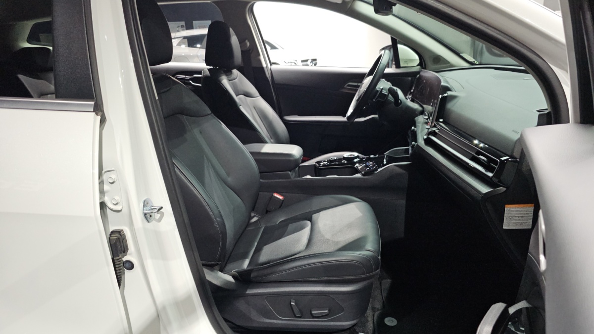 Kia Sportage, 2023 — фото 12 из 12
