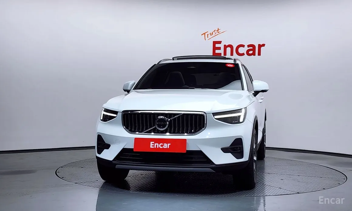 Volvo XC40, 2025 — фото 3 из 12