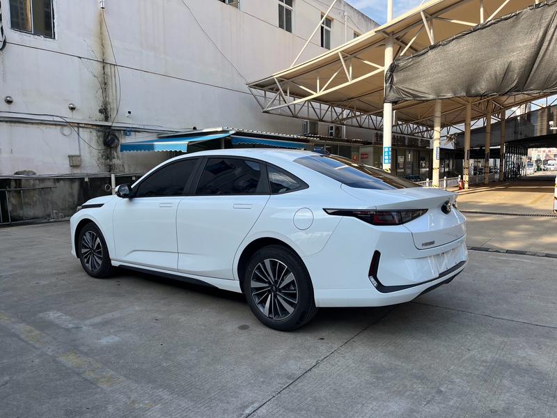 Changan Qiyuan (Nevo) A05, 2024 — фото 5 из 12