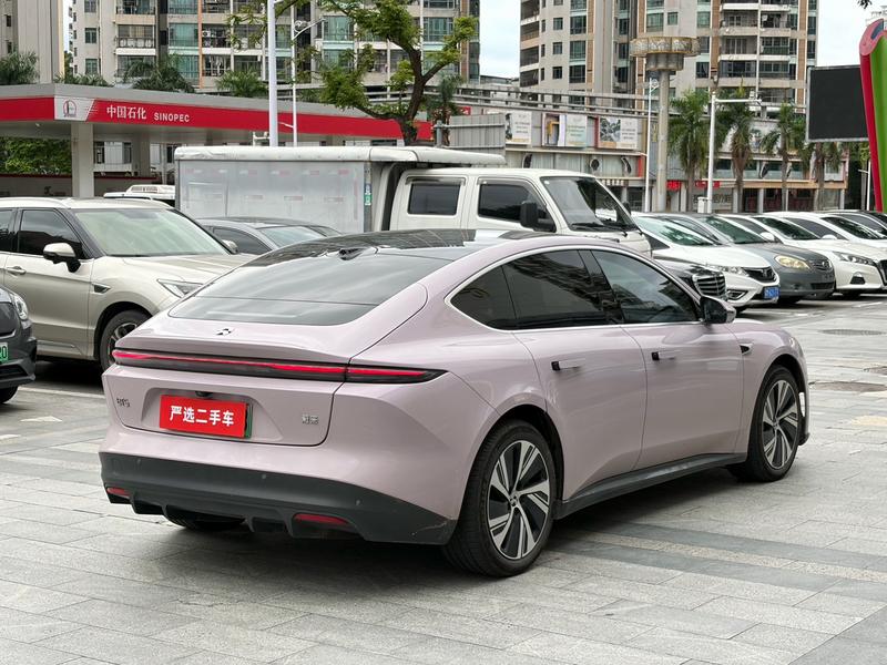 Nio ET5, 2024 — фото 6 из 10
