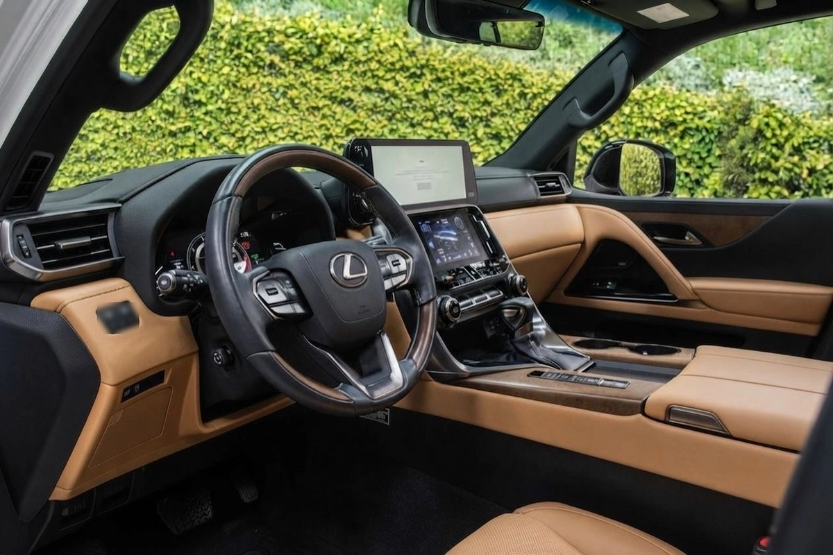 Lexus LX, 2022 — фото 7 из 12