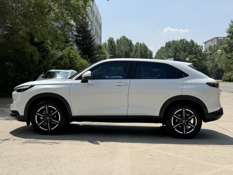 Honda Vezel, 2023 — фото 4 из 12