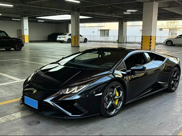 Lamborghini Huracán, 2023 — купить в Воронеже под ключ