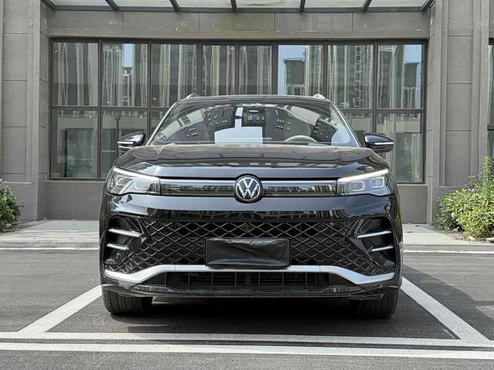 Volkswagen Tiguan L Pro, 2024 — купить в Костроме под ключ