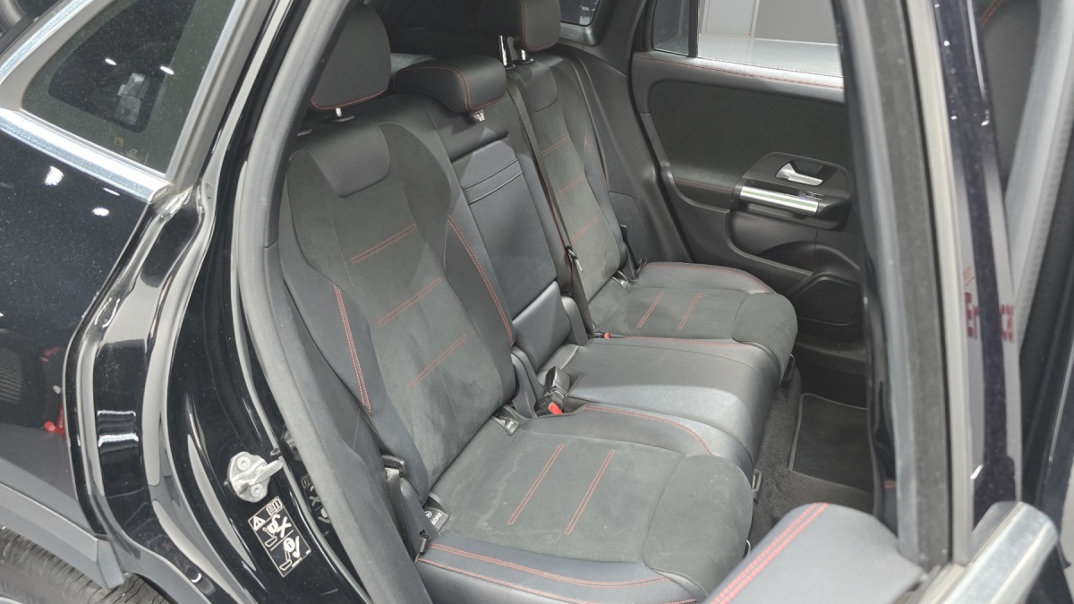 Mercedes-Benz GLA-Class, 2022 — фото 12 из 12