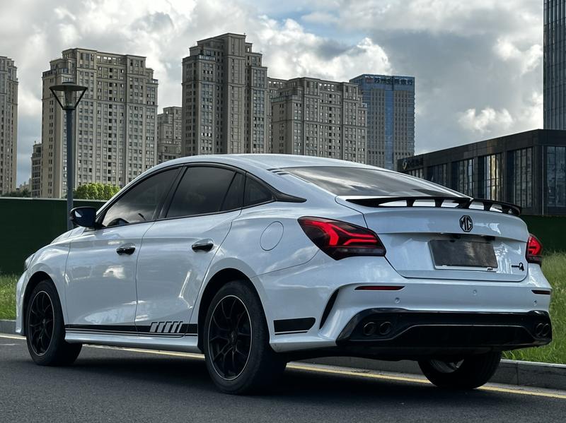 MG Motor 5 Scorpio, 2021 — фото 4 из 12