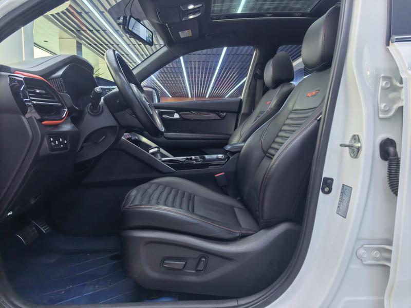 Kia Sportage GT-line, 2022 — фото 10 из 12