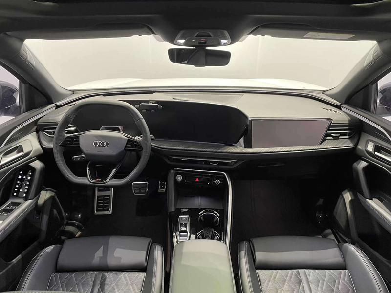 Audi Q5L, 2025 — фото 7 из 11