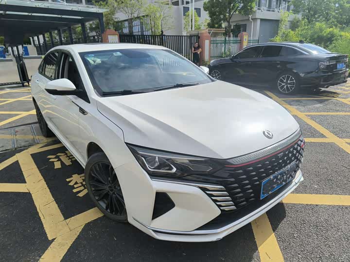 Dongfeng Aeolus Yixuan Max, 2022 — фото 3 из 9