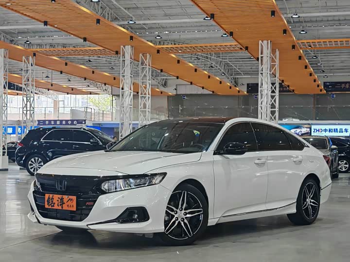 Honda Accord, 2022 — купить в Иванове под ключ