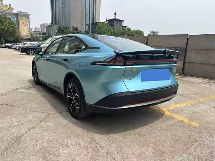 Changan Deepal L07, 2024 — фото 8 из 9